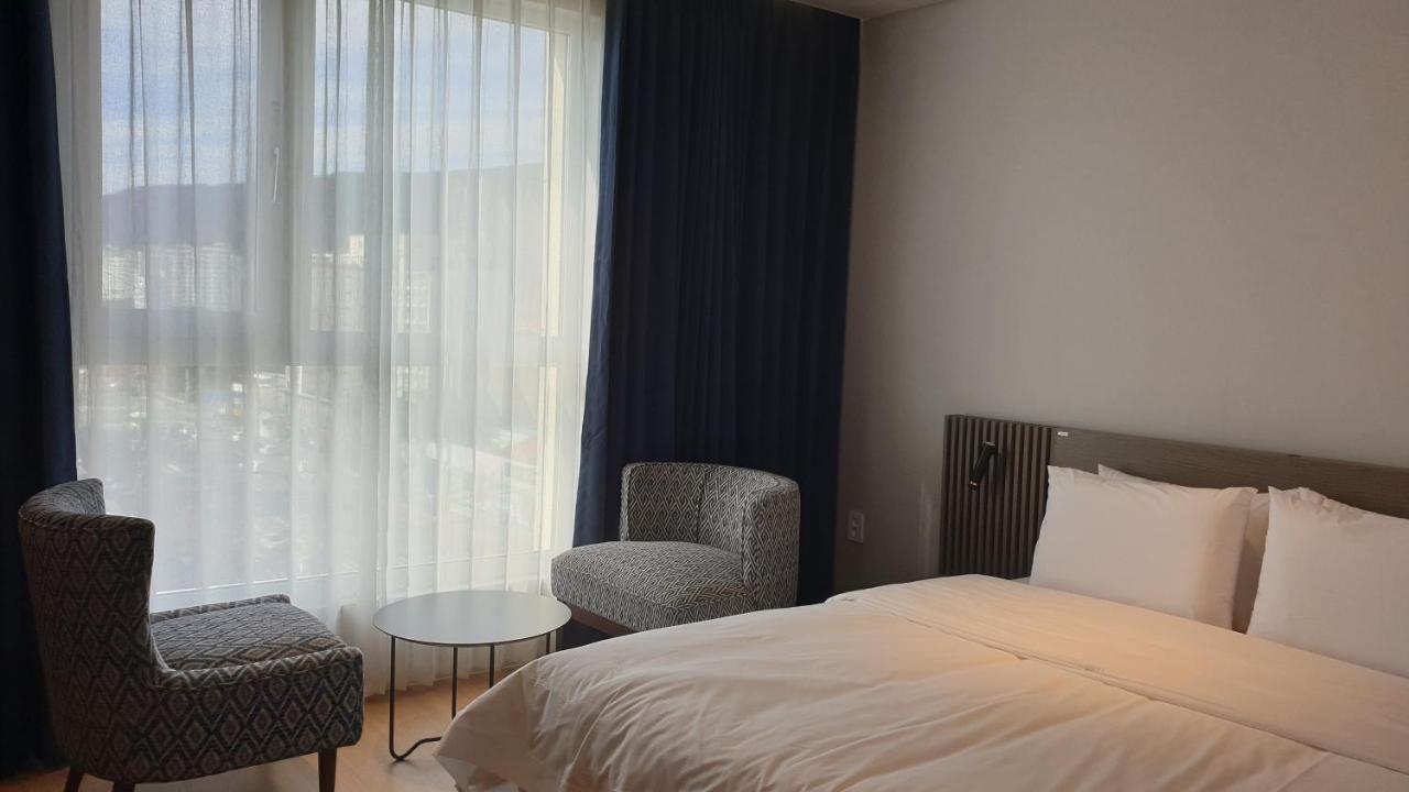 Jinhae Intercity Hotel Changwon Exterior foto